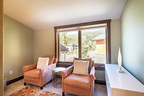 555 Independence Road by Summit County Mountain Retreats