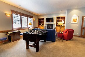 671 Elk Circle by Summit County Mountain Retreats
