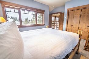 671 Elk Circle by Summit County Mountain Retreats