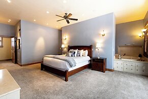 671 Elk Circle by Summit County Mountain Retreats