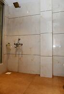 Hotel Monarch Center Point near Dahanu Beach, Bordi