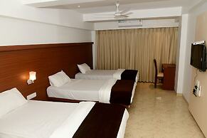 Hotel Monarch Center Point near Dahanu Beach, Bordi
