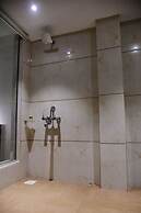 Hotel Monarch Center Point near Dahanu Beach, Bordi