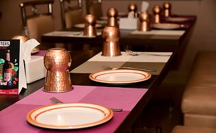 Hotel Monarch Center Point near Dahanu Beach, Bordi