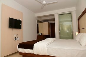 Hotel Monarch Center Point near Dahanu Beach, Bordi