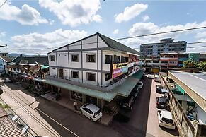 OYO 75377 Check In House