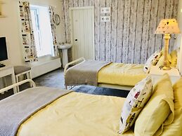 Charming 2 Bed House Near Rhoscolyn,discounts FOR