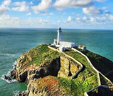 Charming 2 Bed House Near Rhoscolyn,discounts FOR