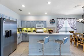 Stunning 5-bed Villa With Pool, Disney Area