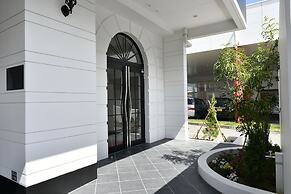 Crystal & Resort Fukuoka