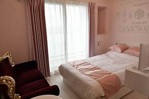 Crystal & Resort Fukuoka