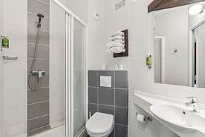 Hotel AKENA La Ferté Bernard