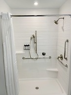 Avid Hotels Zeeland by IHG