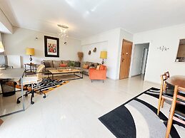 Peaceful Apartment by Flisvos Marina