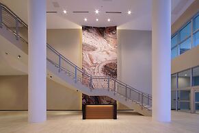 AC Hotel by Marriott Fort Lauderdale Airport