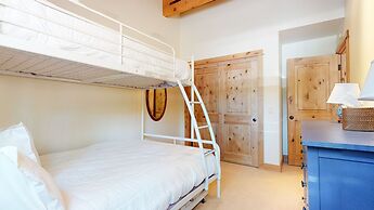 Val DIsere 9 Spacious and Walk to The Village, Washer Dryer, Gas Grill