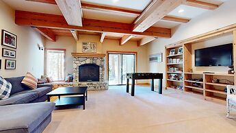 Val DIsere 9 Spacious and Walk to The Village, Washer Dryer, Gas Grill