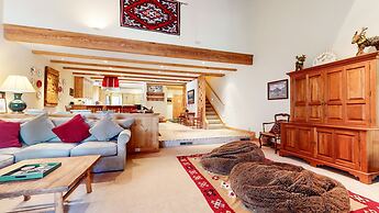 Val DIsere 9 Spacious and Walk to The Village, Washer Dryer, Gas Grill