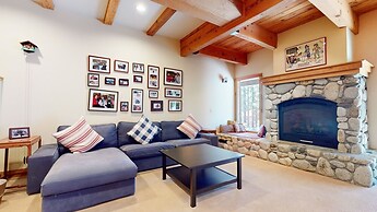 Val DIsere 9 Spacious and Walk to The Village, Washer Dryer, Gas Grill