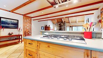 Val DIsere 9 Spacious and Walk to The Village, Washer Dryer, Gas Grill