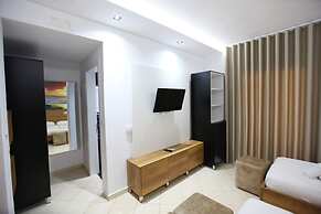 Central Park Hotel Ksamil