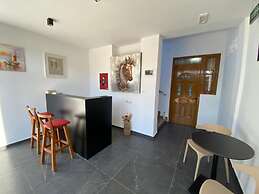 Central Park Hotel Ksamil