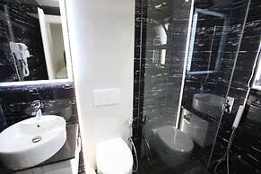 Central Park Hotel Ksamil