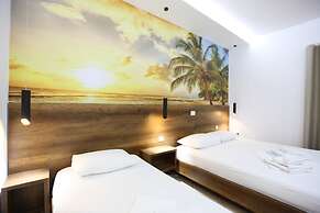 Central Park Hotel Ksamil