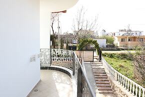 Central Park Hotel Ksamil