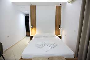 Central Park Hotel Ksamil