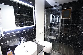 Central Park Hotel Ksamil