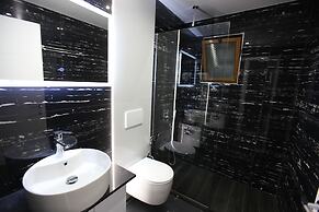 Central Park Hotel Ksamil