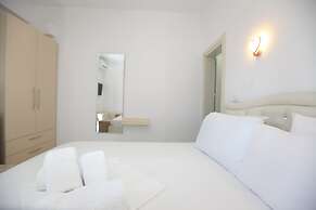 Central Park Hotel Ksamil