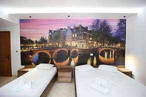 Central Park Hotel Ksamil