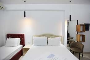 Central Park Hotel Ksamil