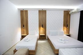 Central Park Hotel Ksamil