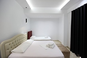 Central Park Hotel Ksamil