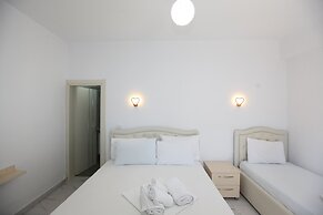 Central Park Hotel Ksamil