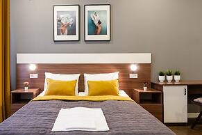 Apartment Democrat Nevsky 130