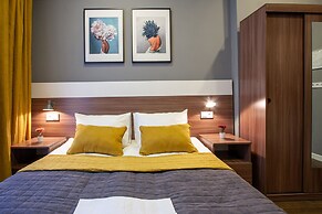 Apartment Democrat Nevsky 130