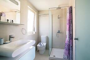 Three Stars Luxury Villas