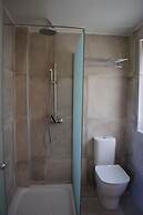 Three Stars Luxury Villas