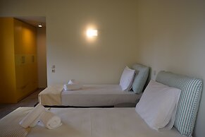 Three Stars Luxury Villas