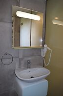 Three Stars Luxury Villas