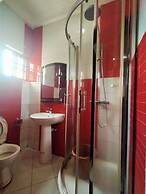 Pameec Luxury Suites Utako
