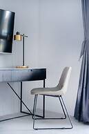 Oros Hotel and Apartments