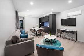 Oros Hotel and Apartments