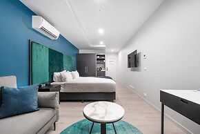 Oros Hotel and Apartments