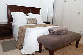 Eastlea 3-Bedroom Apartment