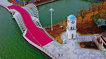 Holiday Inn Shanghai Dishui Lake by IHG